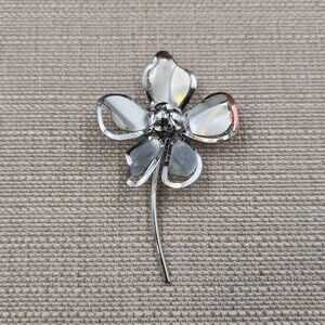 Large Worn Flower Pin Brooch B1004